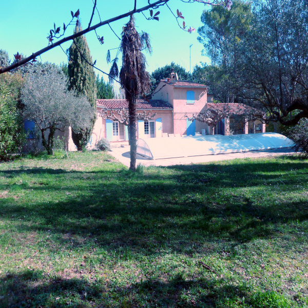 Offres de vente Villa Salernes 83690